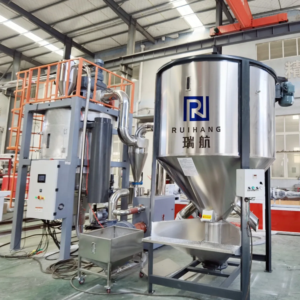 Экструзионная линия для производства ПЭТ-пленки нового поколения с двойным параллельным шнеком