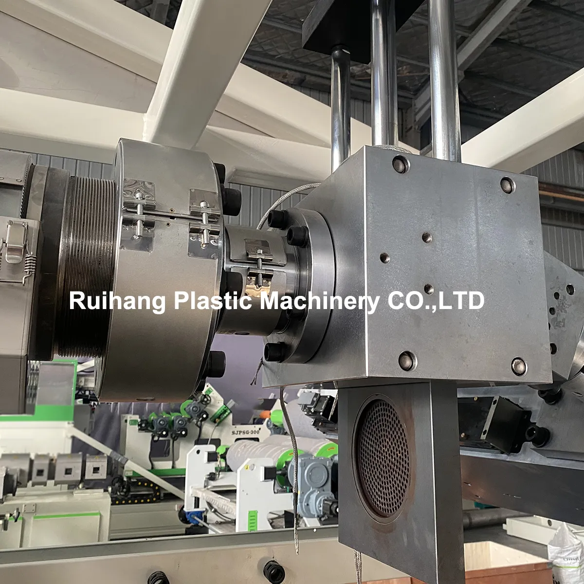 Экструзионная Линия для производства PE V-lock анкерных листов