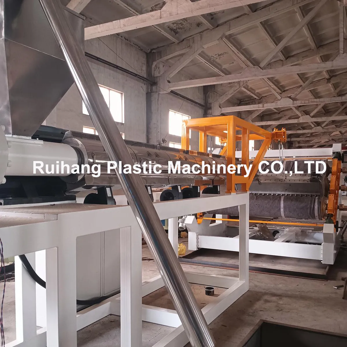 Экструзионная Линия для производства PE V-lock анкерных листов