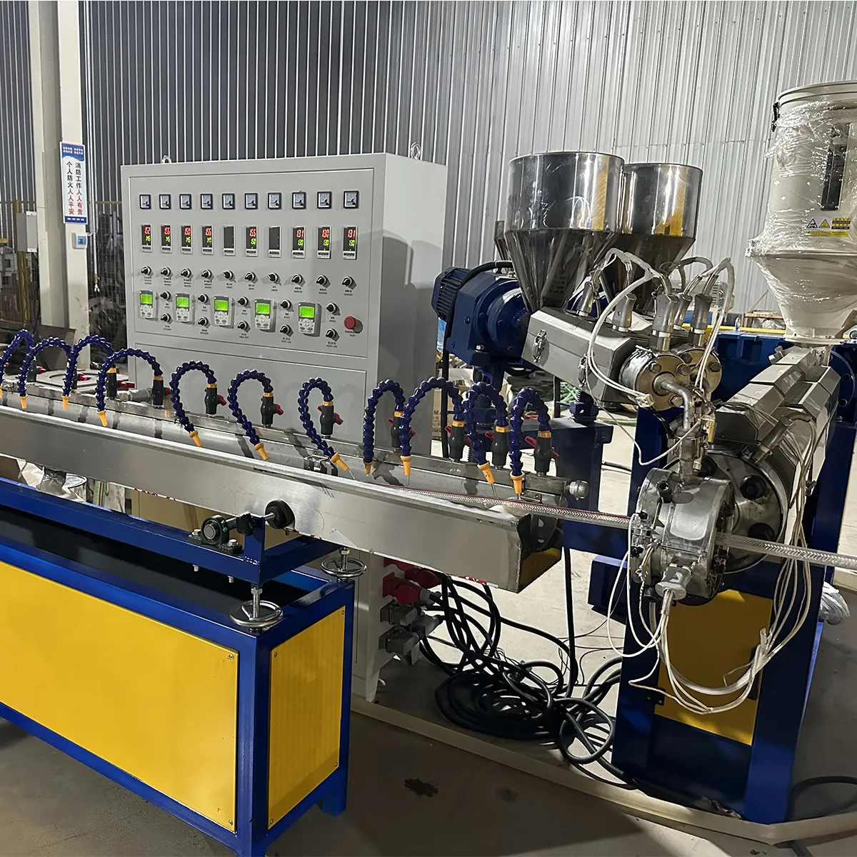 Экструзионная Линия по производству ПВХ шлангов армированных волокном