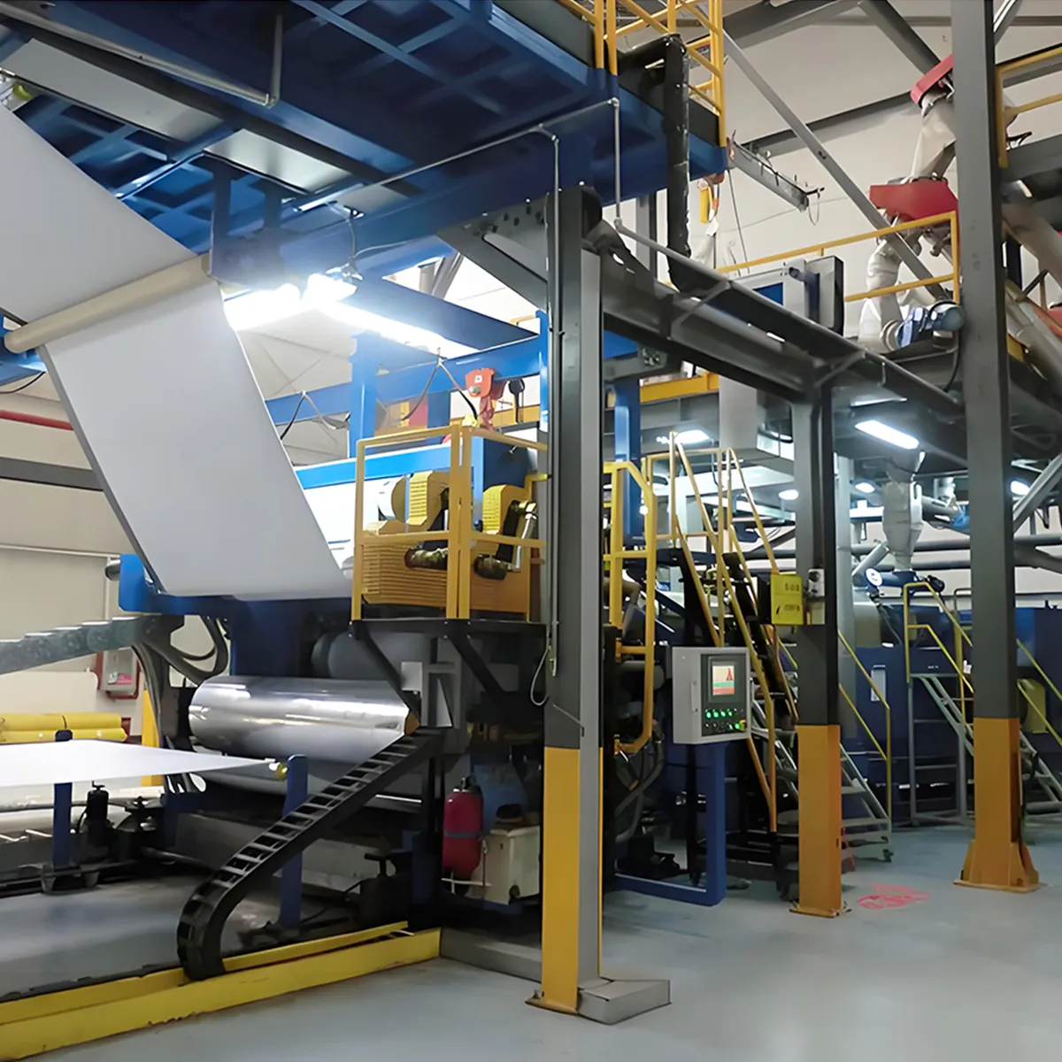 Экструзионная Линия по производству гидроизоляционной мембраны из HDPE