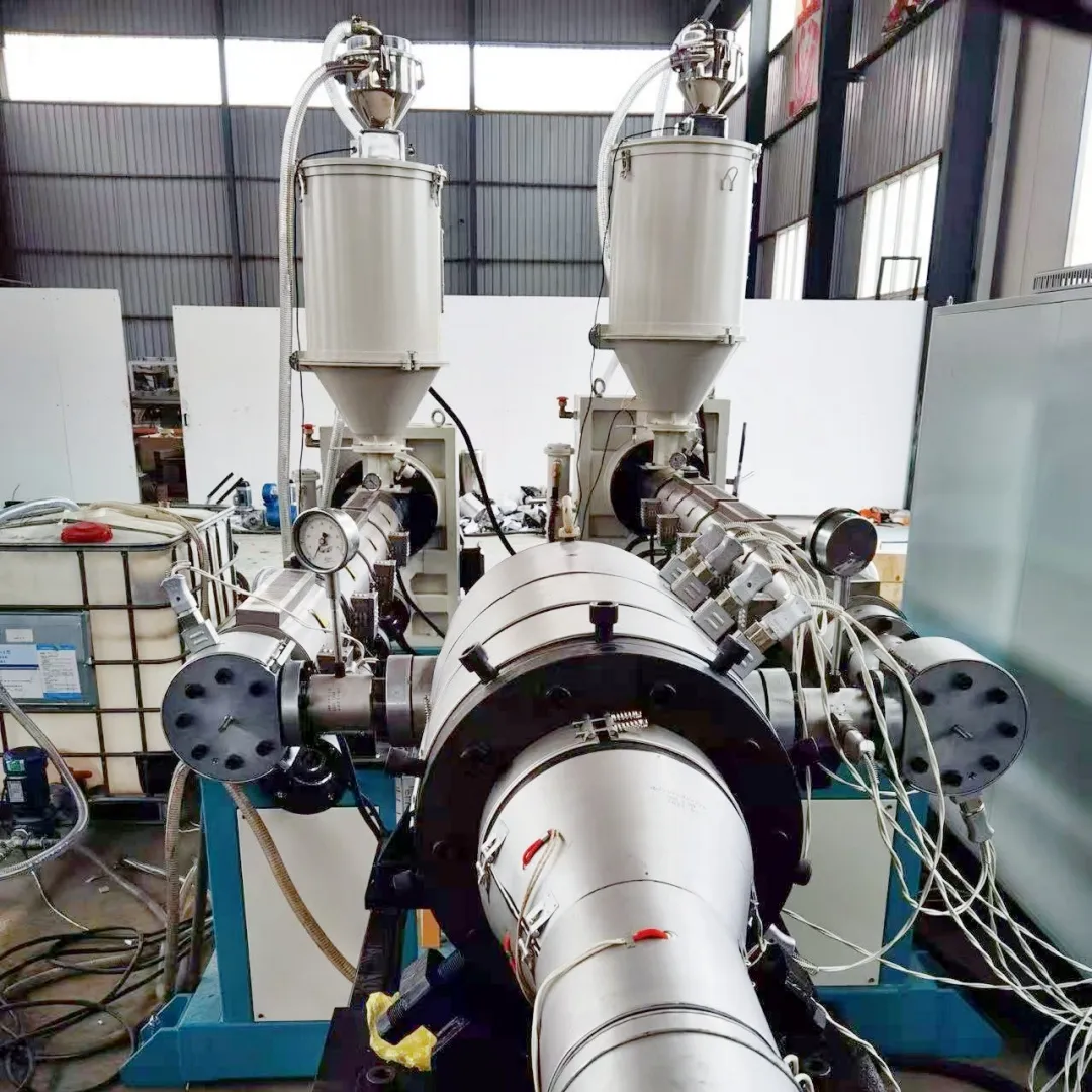 Экструзионные линии для производства двухстенных гофрированных труб из ПВХ, ПЭ, ПНД