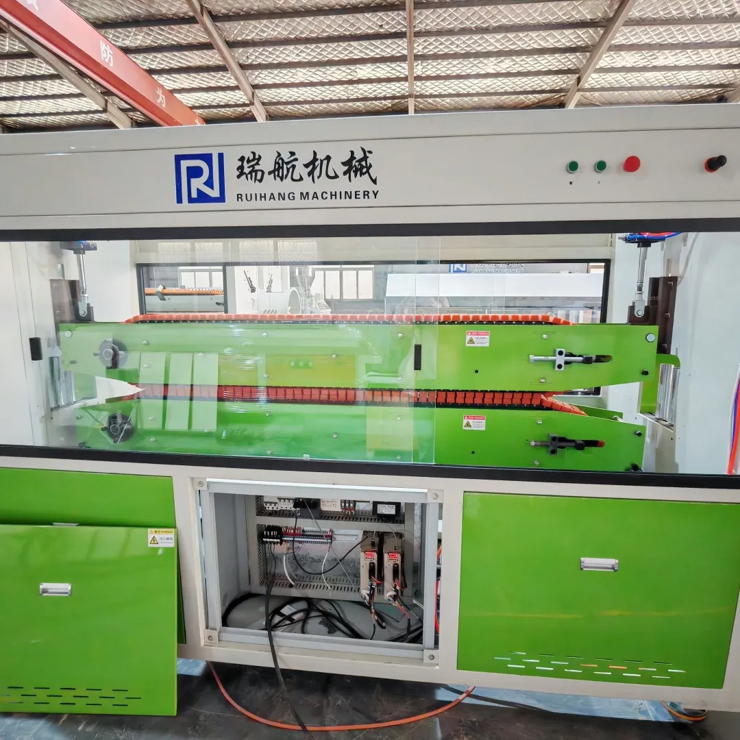 Экструзионная линия для производства однослойных/многослойных труб из PP-R/PP/PE