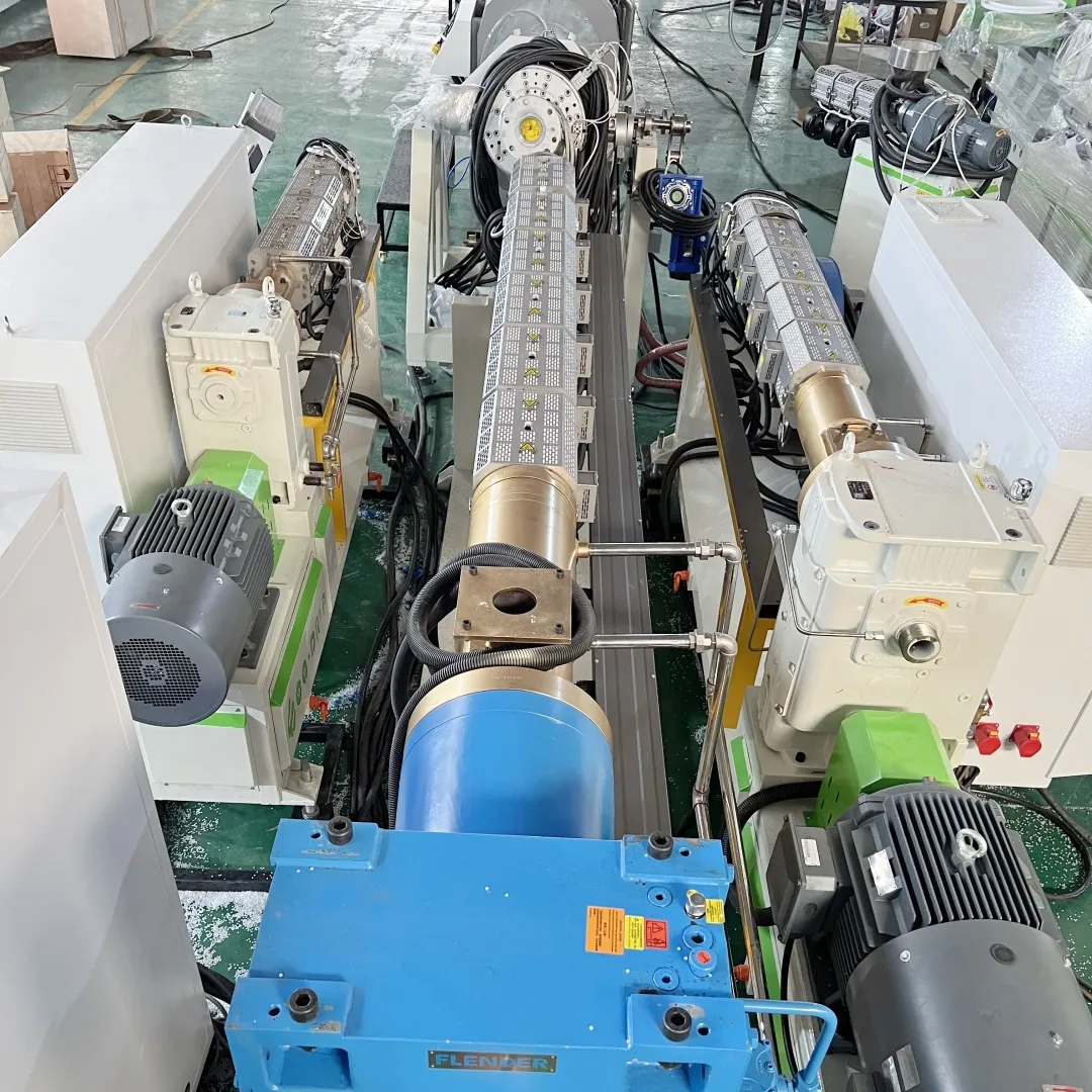 Экструзионная линия для производства однослойных/многослойных труб из PP-R/PP/PE