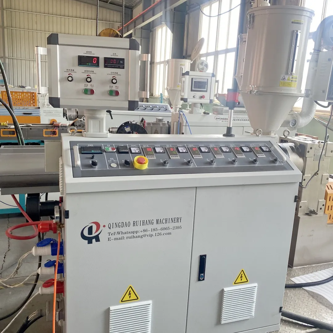 Экструзионные линии для производства одностенных гофрированных труб из ПВХ, ПЭ, ПНД