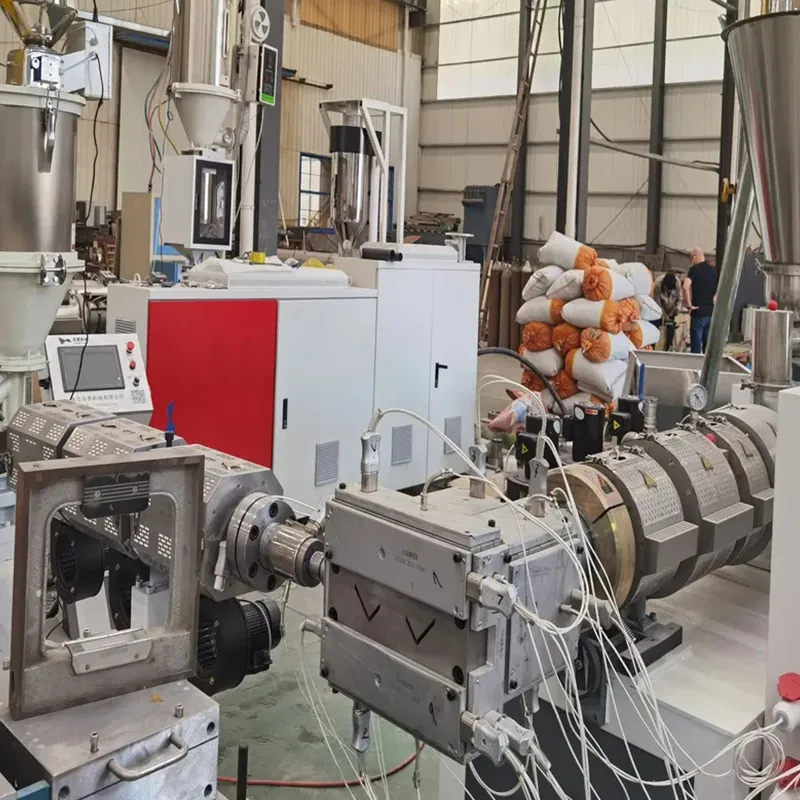 Линия по производству декоративных панелей из древесно-пластикового композита (WPC) на основе PVC/PP/PE