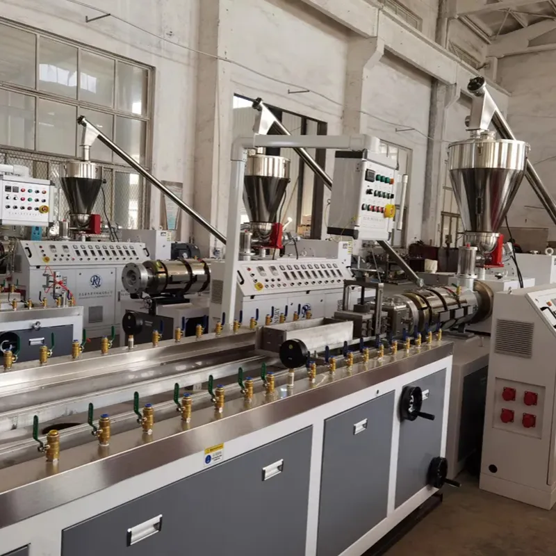 Линия по производству декоративных панелей из древесно-пластикового композита (WPC) на основе PVC/PP/PE