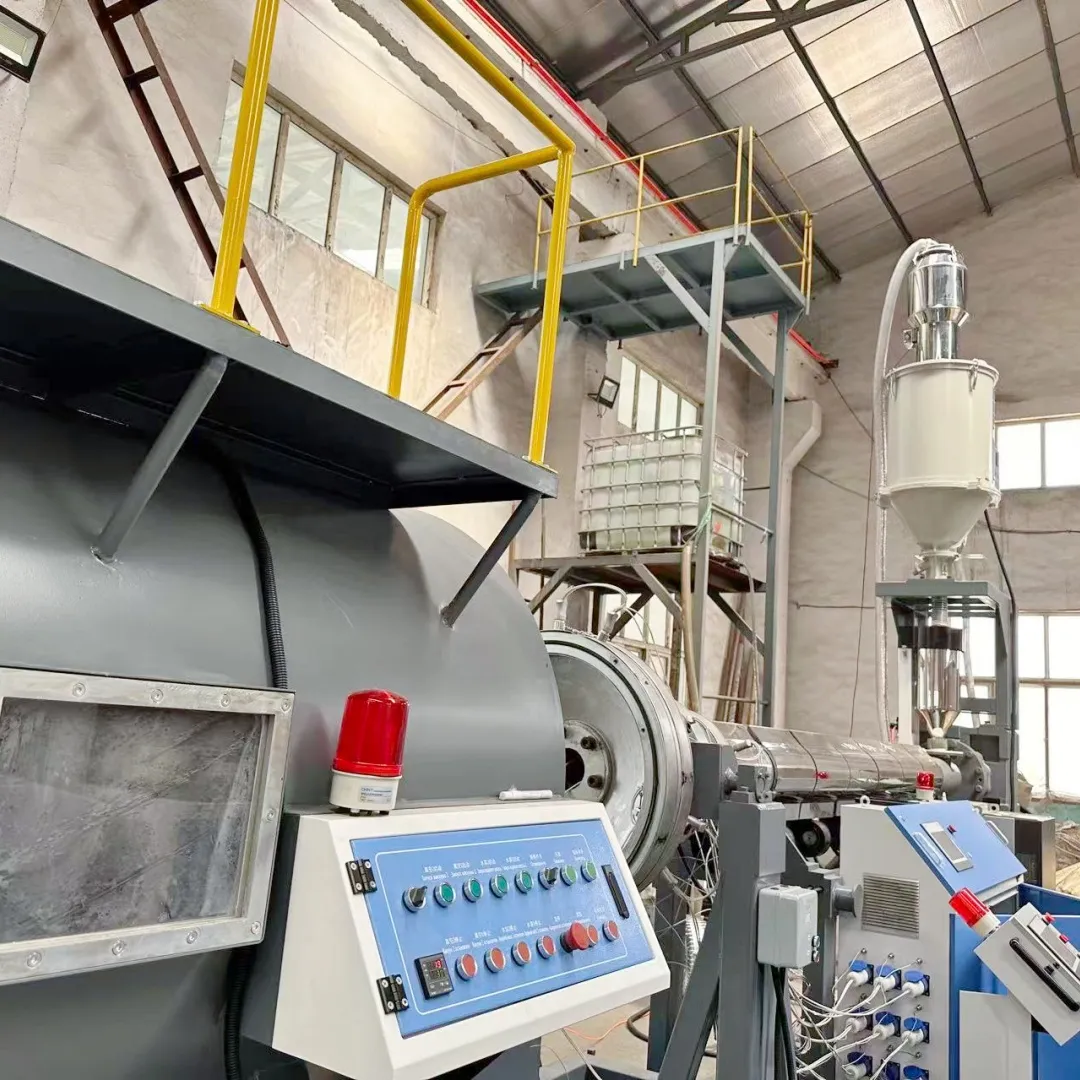 Экструзионная линия для производства оболочки для теплоизоляционных труб ППУ из ПНД