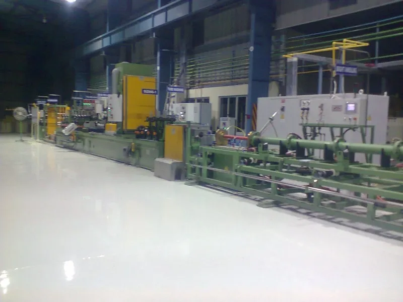 Источник изображения: Wikimedia Commons, файл: Stainless Steel Plant 2.jpg; автор: Рамеш Рамайя; лицензия: CC BY-SA 3.0; ссылка на источник: https://commons.wikimedia.org/wiki/File:Stainless_Steel_Plant_2.jpg