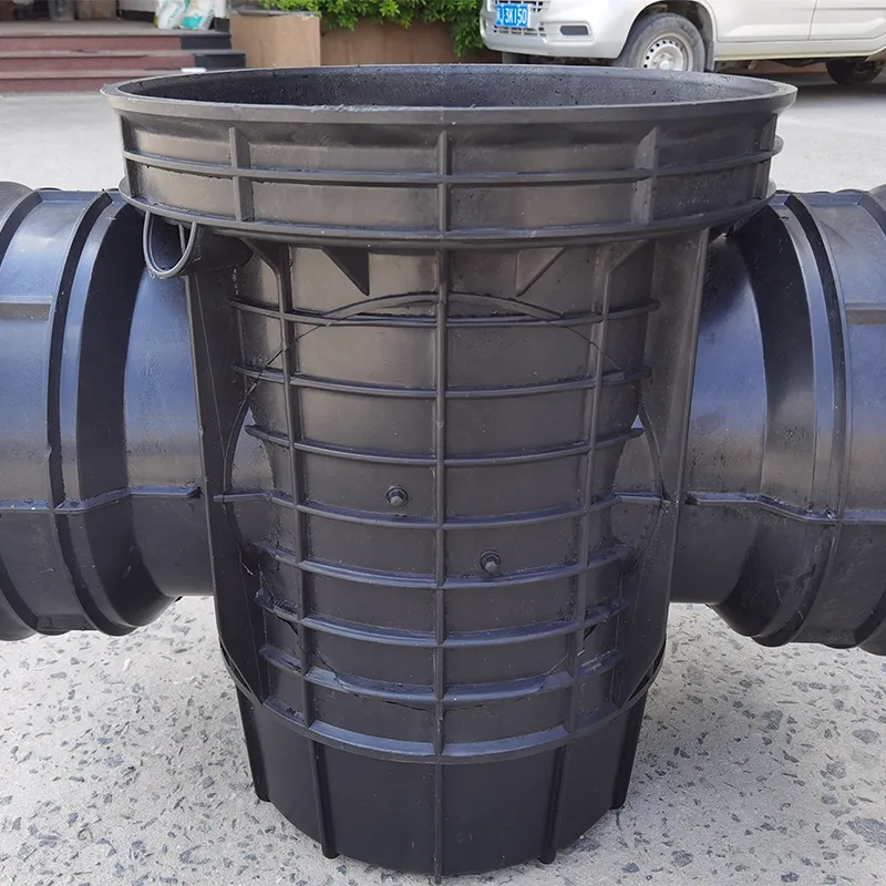 Прямой колодец осадочного канала