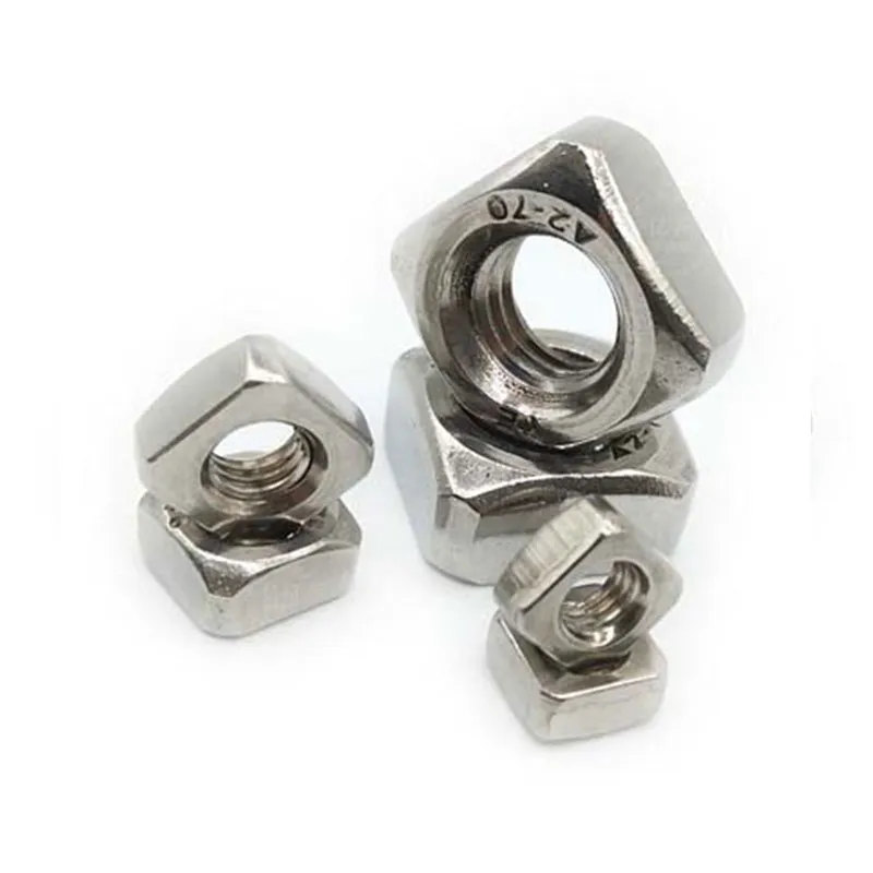 Квадратная гайка