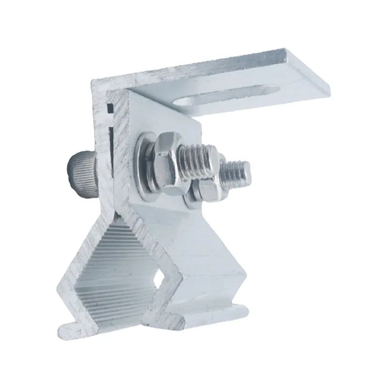 Крепежный зажим для фальцевой кровли