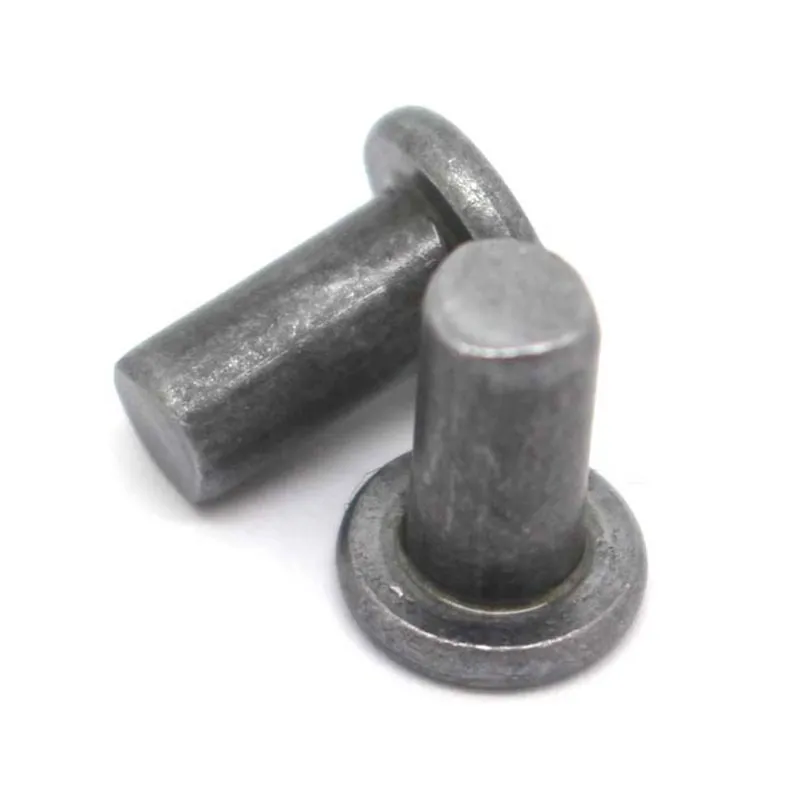 Сплошная заклепка