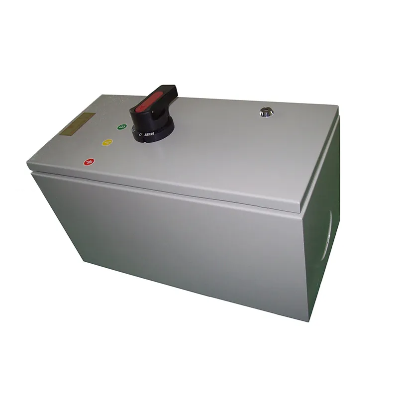 Штепсельная ответвительная коробка