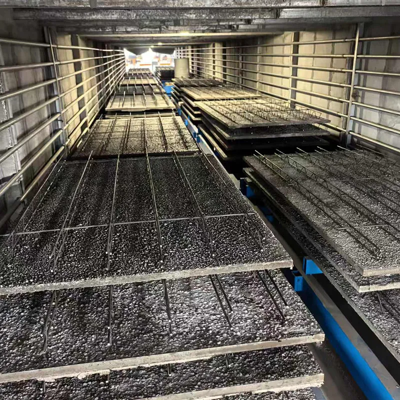 Плоская монолитная плита перекрытия с несъемной опалубкой из легкого бетона на стальном каркасе