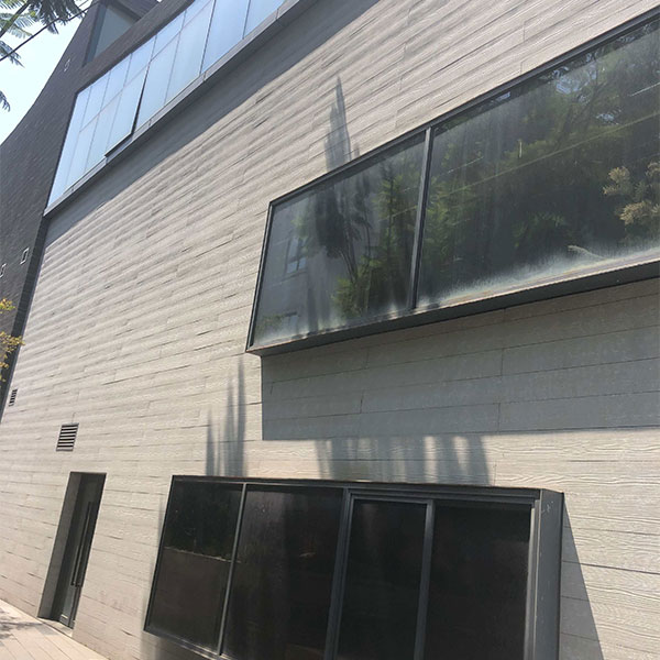 Плиты с текстурой дерева