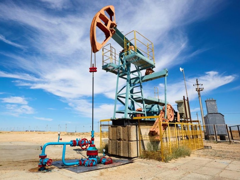 Искусственный подъем нефти: виды, преимущества,...