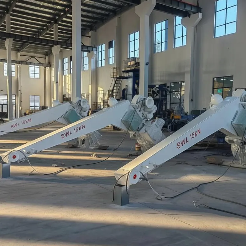 Судовой кран