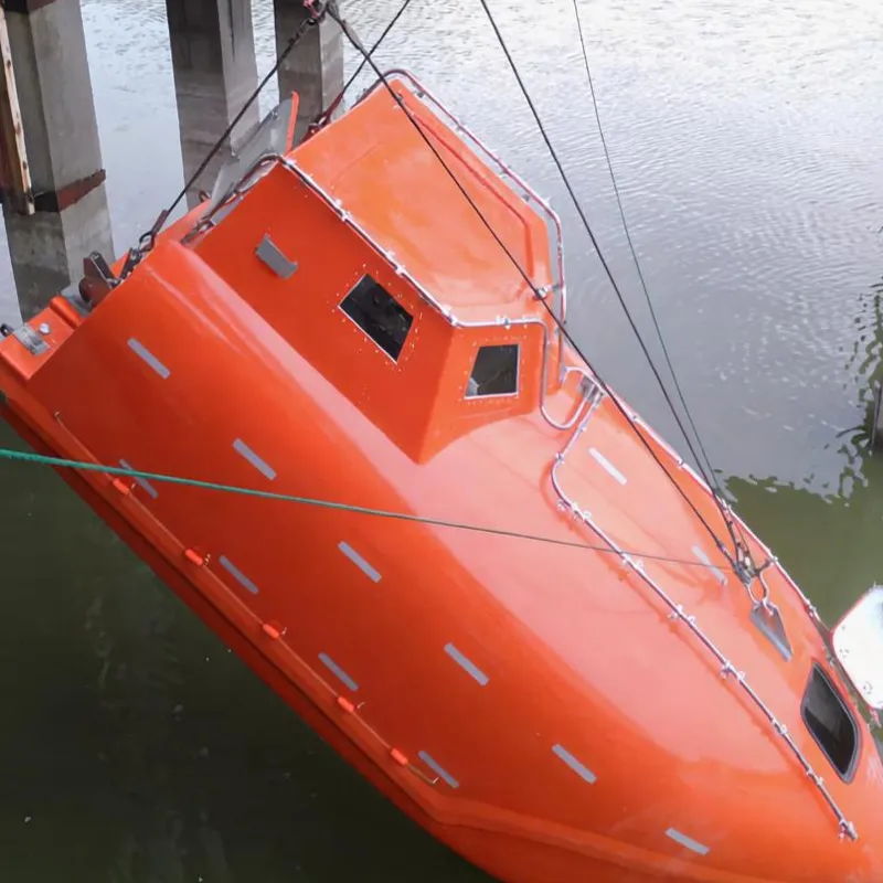 Спасательная шлюпка свободного падения