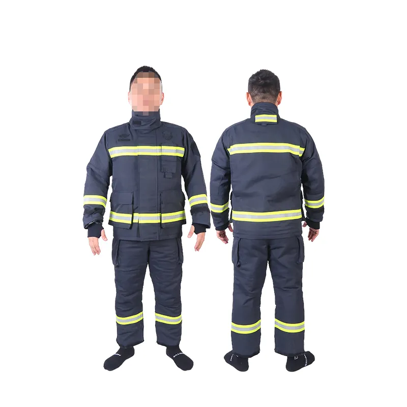 Противопожарный костюм для пожарных