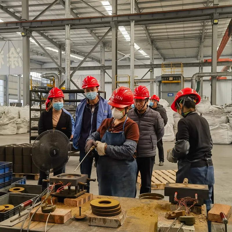 Компания Канхуи Машини провела посещение и обмен опытом на производственной линии предприятия. 