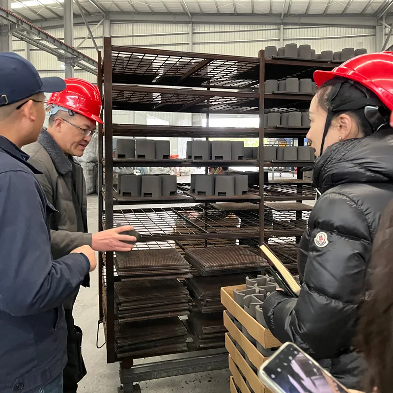 Управление науки и технологий города Юнчуань проводит выездные проверки и исследования на предприятиях с целью поддержки технологических инноваций в производстве