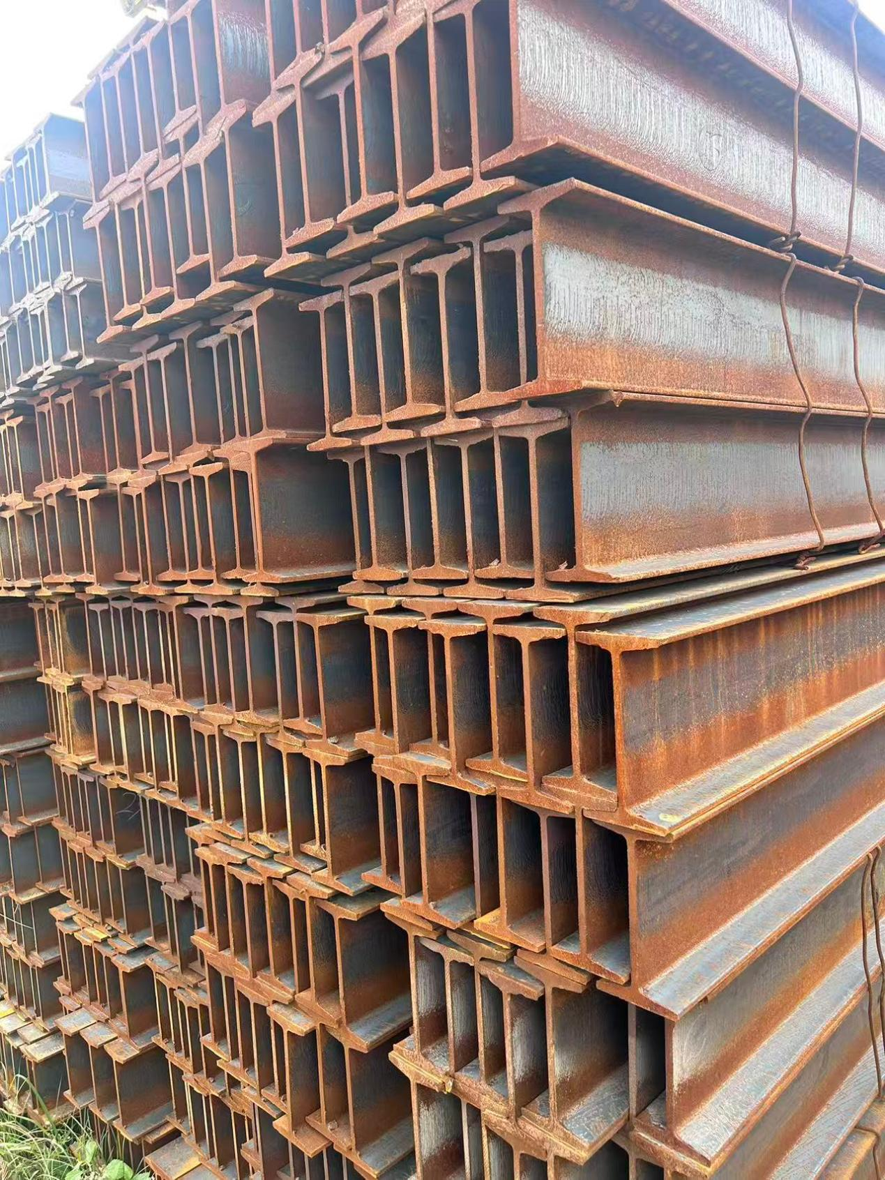 Компания Yunnan Minxuan Trade Co., Ltd. может похвастаться надежными поставками двутавровых балок всех спецификаций, обеспечивая достаточный запас для строительных проектов.