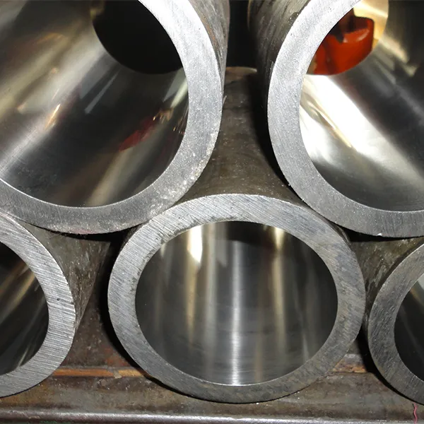 Бесшовная гильза гидроцилиндра