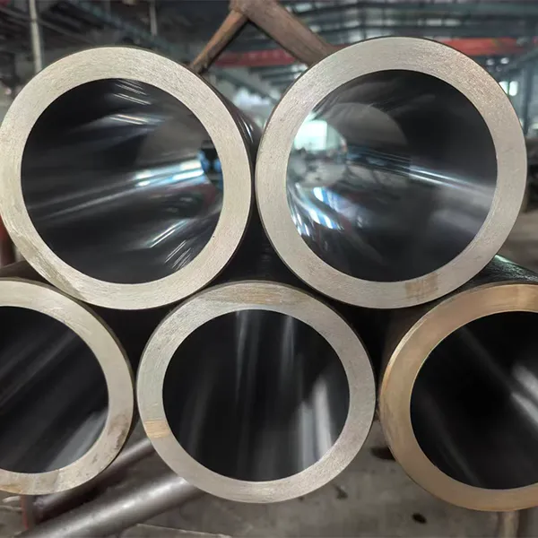 Расточенно-хонингованная гильза цилиндра глубок...