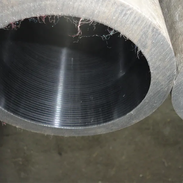 Труба с резанием и обкаткой