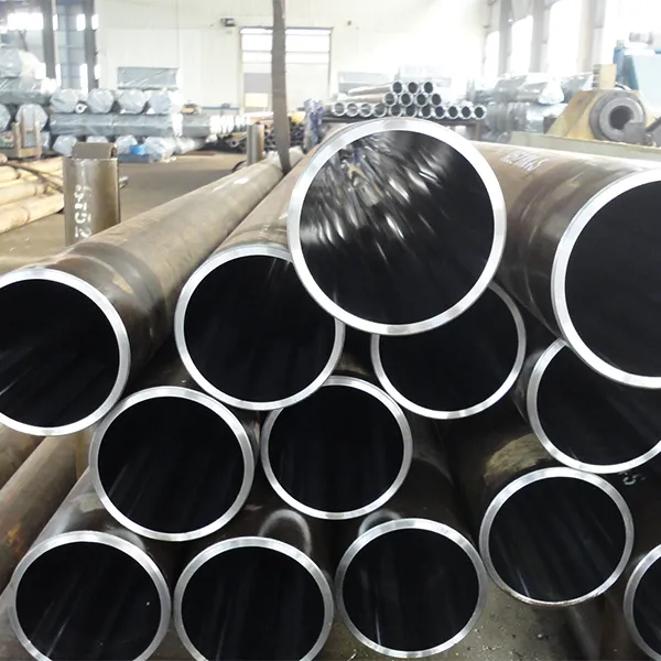 Труба с резанием и полировкой