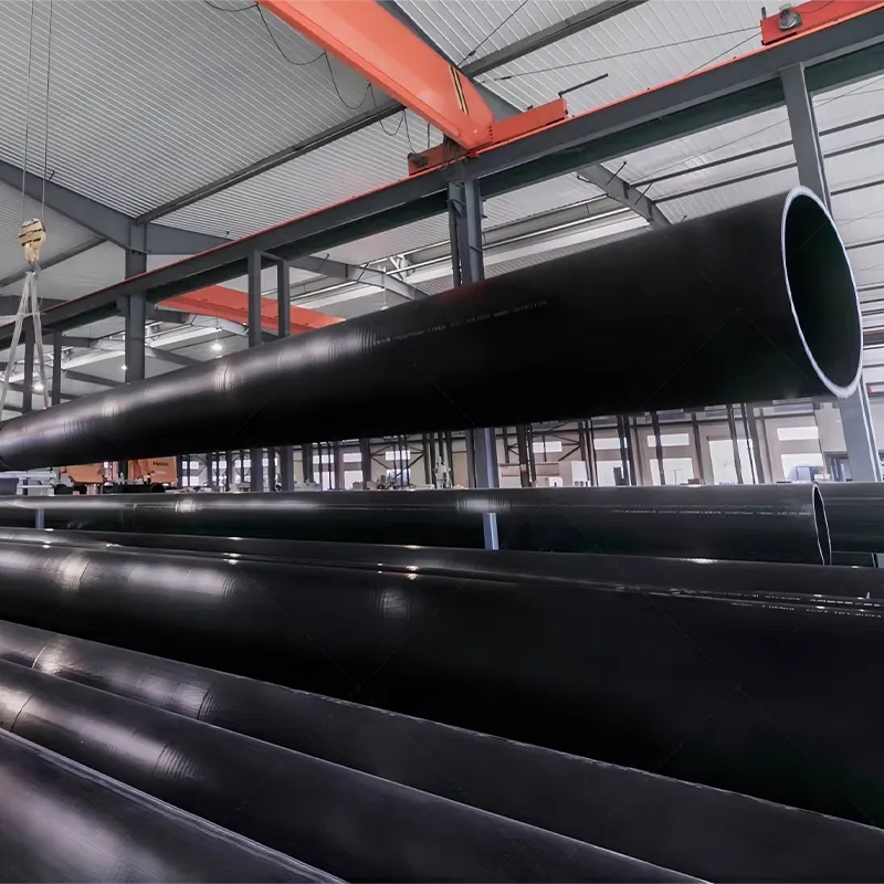 Композитная труба из полиэтилена с перфорированной стальной лентой в качестве армирующего слоя