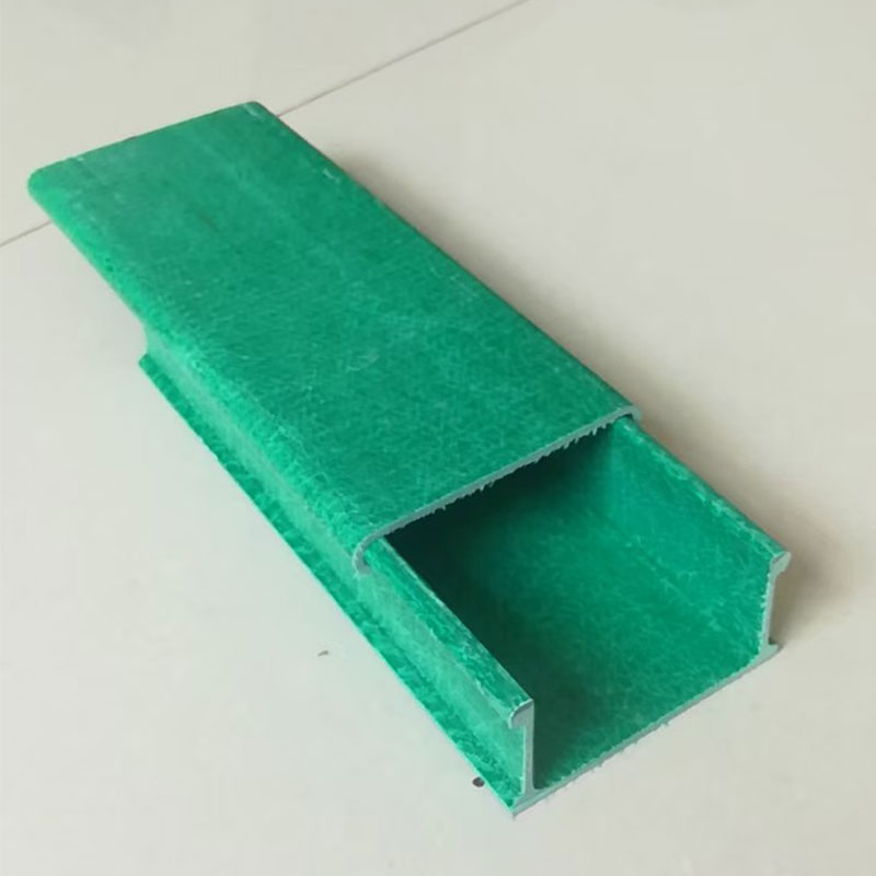 Стеклопластиковый экранированный кабельный лоток