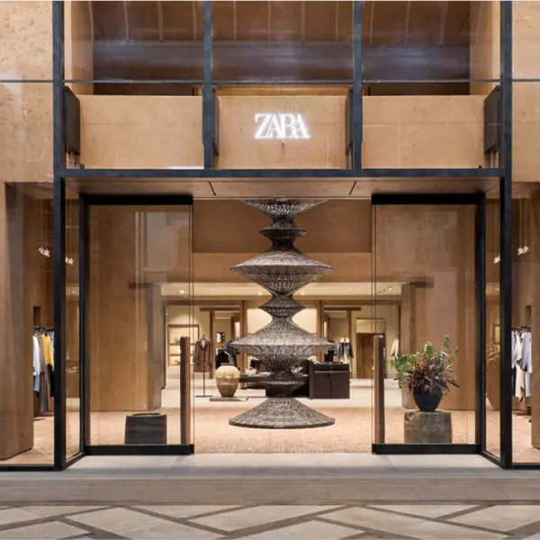 Магазин ZARA Shinsaibashi Osaka открылся в новом облике, сочетающем японский и западный стили