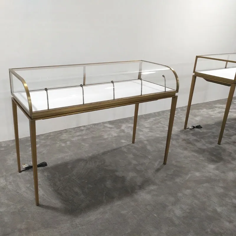 Ювелирная витрина 2