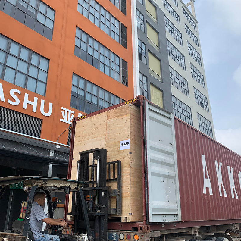 Упаковка и доставка