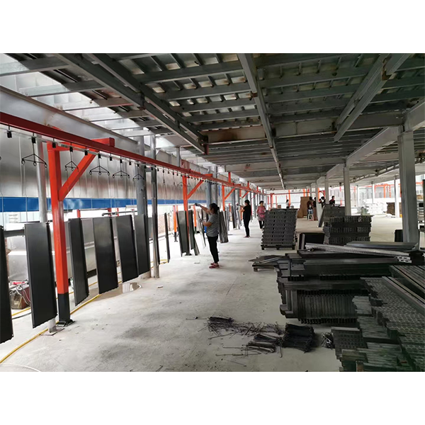 Harbin Jiusheng Metal Structure: Запуск полностью автоматизированной линии порошковой окраски — повышение качества стеллажей и эффективности производства