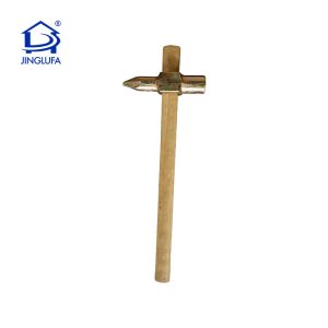 Ручной молоток