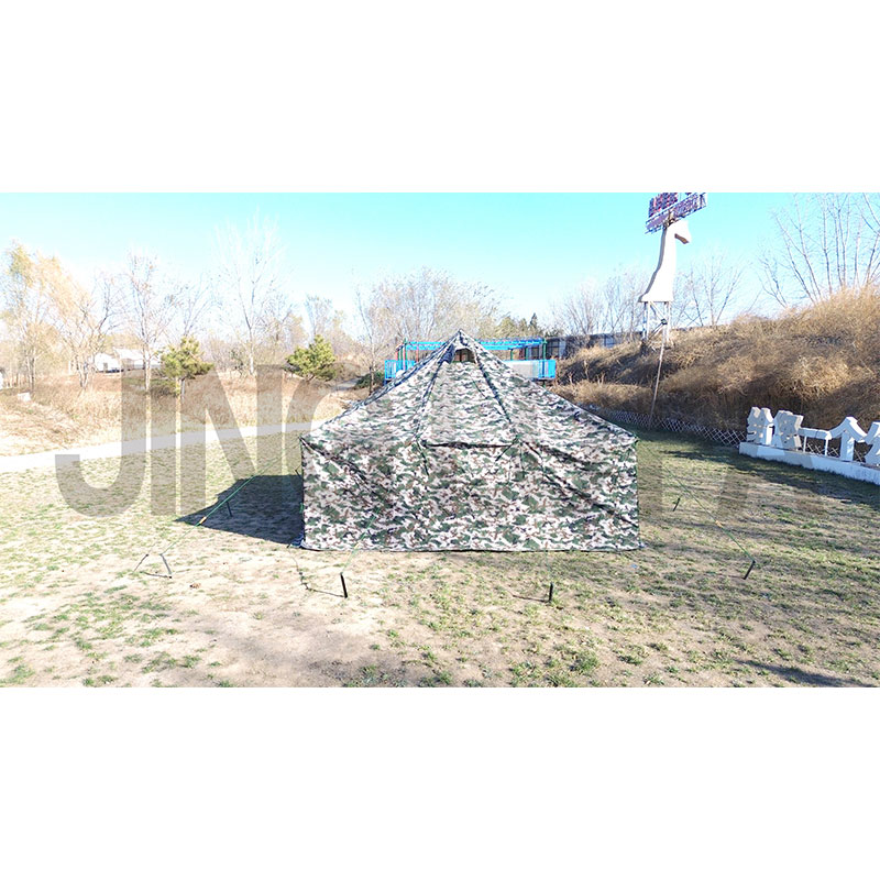 Пирамидальная каркасная палатка