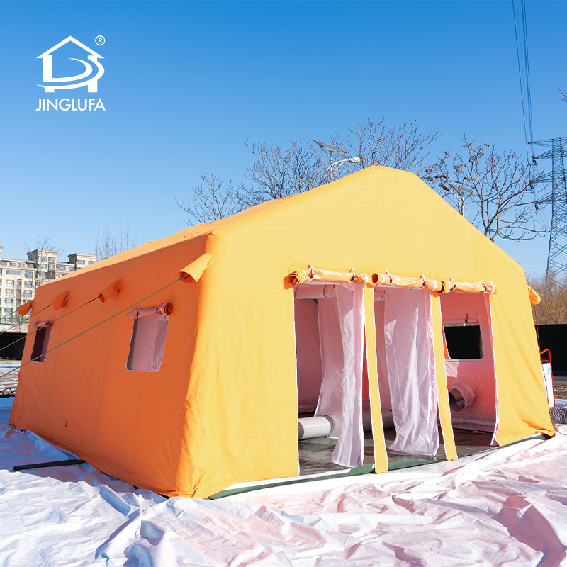 Санитарно-обмывочная пневмокаркасная палатка