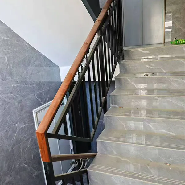 Лестничные перила