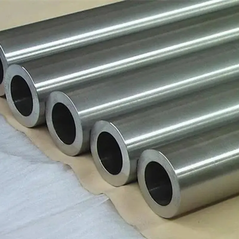 Титановая труба