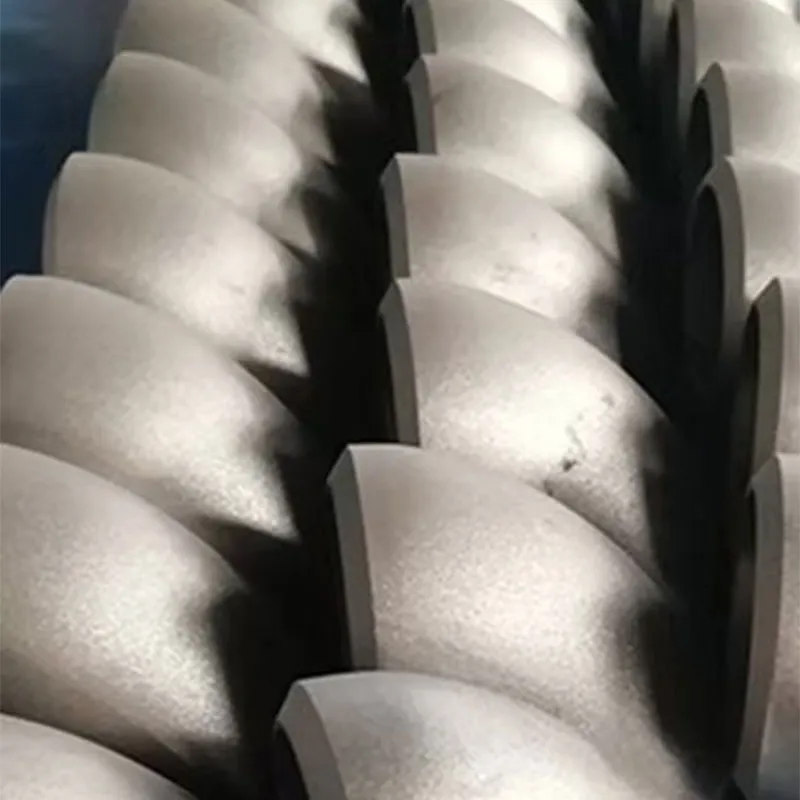 Термостойкая и износостойкая труба из сплава