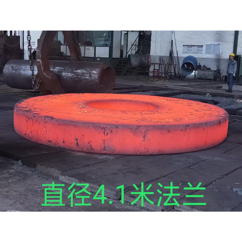 Фланец диаметром 4,1 метра