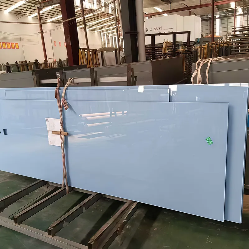 Стекло с лаковой печатью