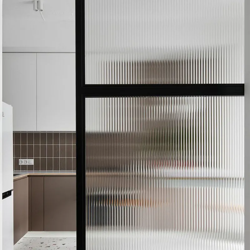 Стекло с тиснением