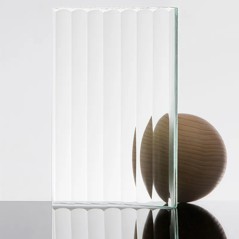 Стекло с тиснением