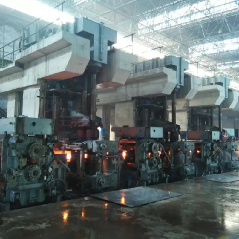 Короткострунная прокатная клеть