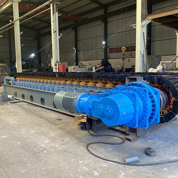 Yinda Heavy Industry поставляет изготовленный на заказ сверхмощный пластинчатый питатель в Южную Африку для местной линии по производству песка и гравия