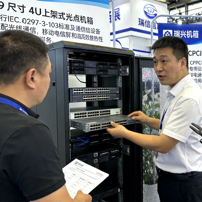 Новостной релиз 5: Компания «Жуйсин Корпусы» представила продукцию на международной выставке информационно-коммуникационных технологий 2025, привлекая внимание корпусами для телекоммуникационного оборудования